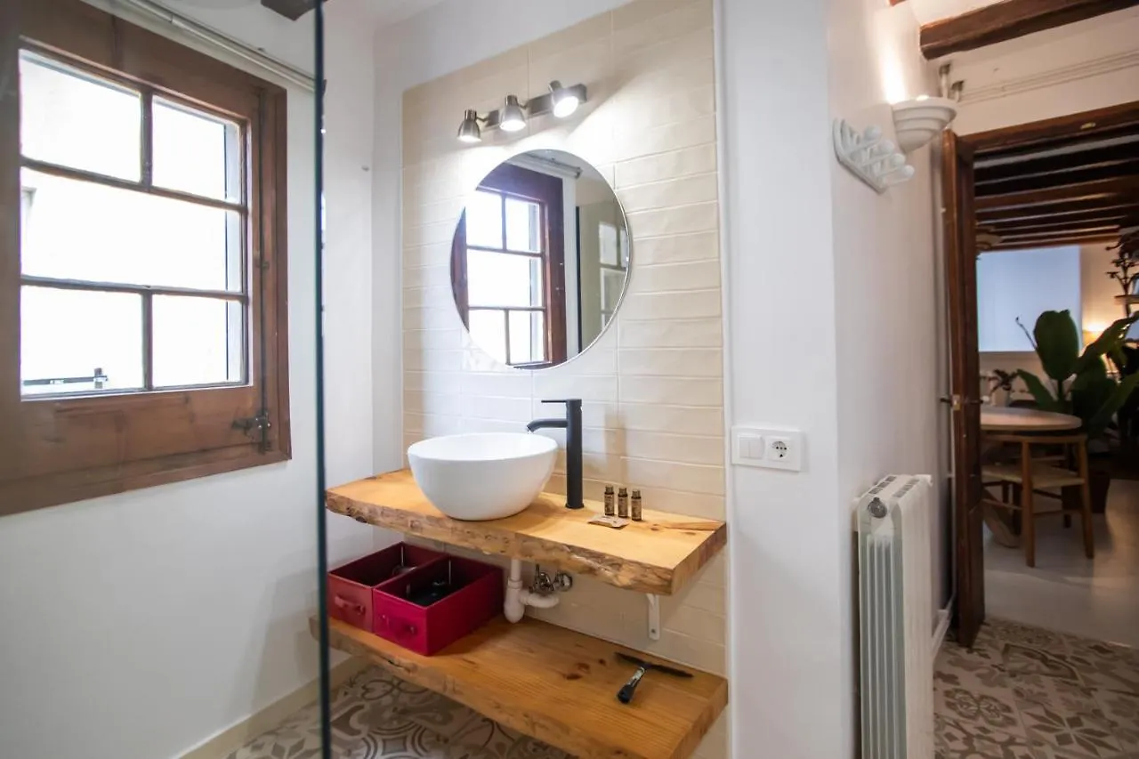 42Enf1060 - Authentic &Centric Barcelonian 2Br Flat Apartment Barcelona