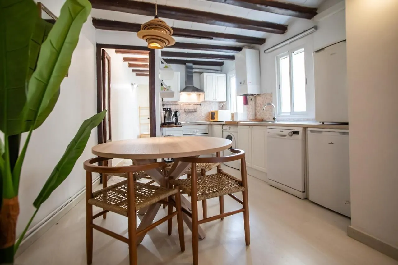 42Enf1060 - Authentic &Centric Barcelonian 2Br Flat Apartment Barcelona