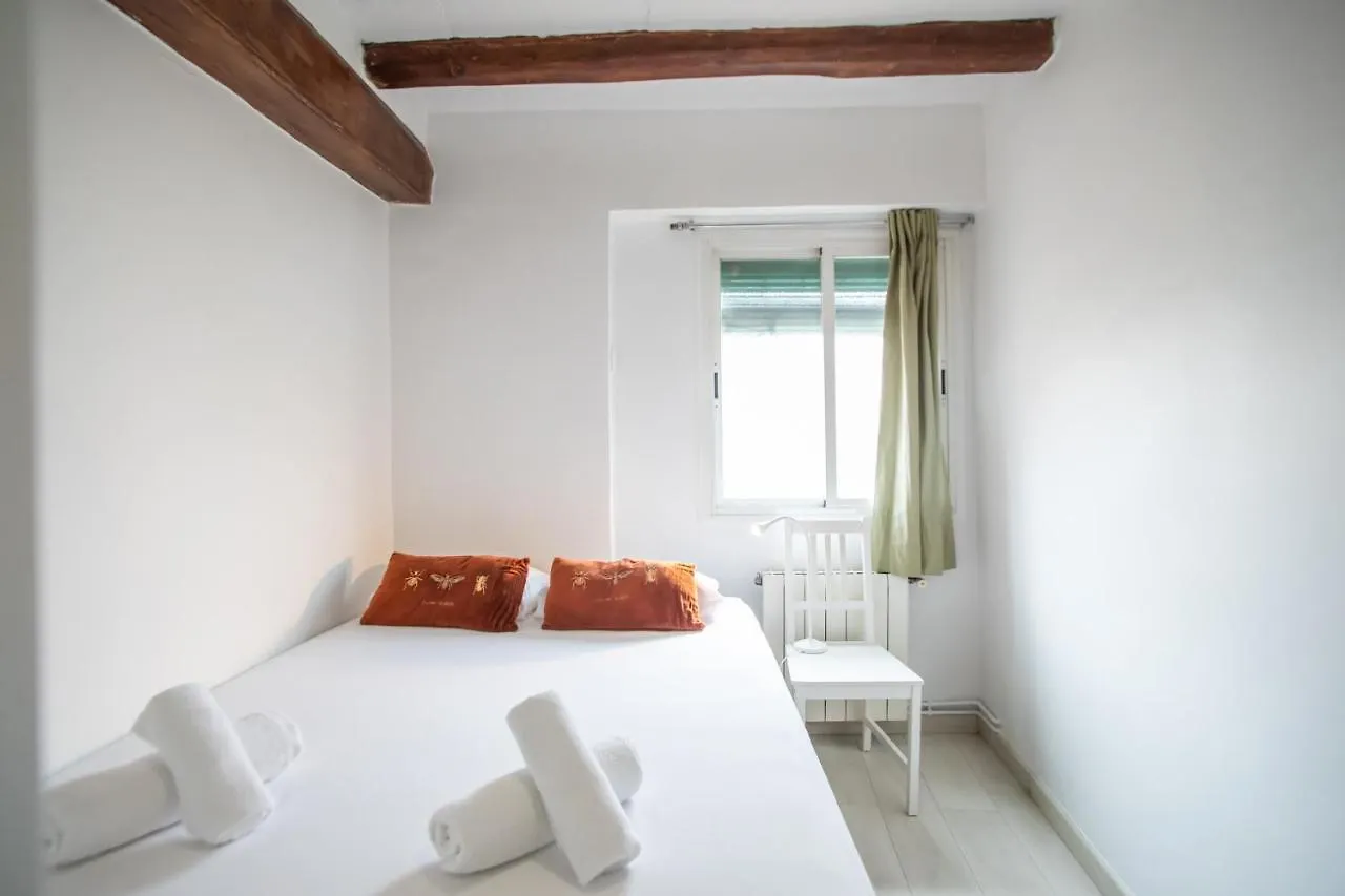 42Enf1060 - Authentic &Centric Barcelonian 2Br Flat Apartment Barcelona